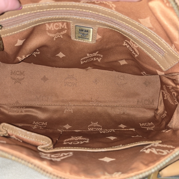 💯 Authentic MCM Cognac Visetos and Leather Top Handle Handbag - Picture 3 of 15
